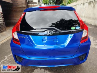 2016 Honda FIT