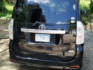 2011 Toyota Voxy for sale in Westmoreland, Jamaica