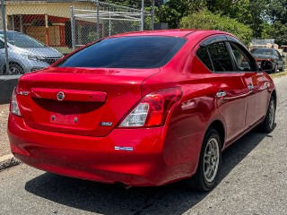2012 Nissan latio
$830,000