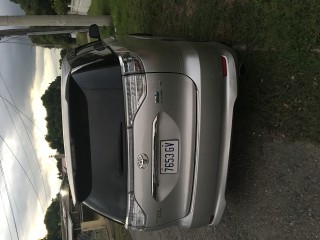 2009 Toyota Estima Hybrid for sale in Kingston / St. Andrew, Jamaica