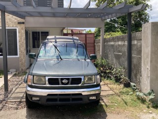 2000 Nissan Frontier