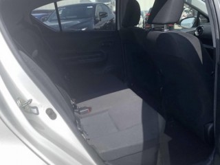 2019 Toyota Aqua hybrid S Package
$1,900,000