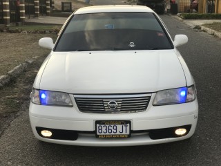 2004 Nissan Sunny