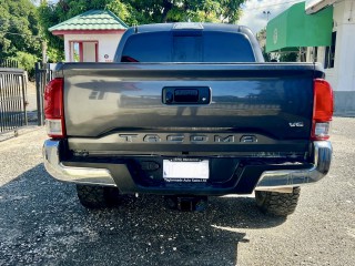 2019 Toyota Tacoma SR5 for sale in Kingston / St. Andrew, Jamaica