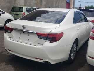 2014 Toyota Mark X for sale in St. Catherine, Jamaica