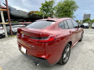 2020 BMW X4
$8,800,000