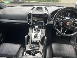 2016 Porsche Cayenne Turbo