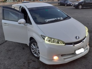 2010 Toyota Wish for sale in Kingston / St. Andrew, Jamaica