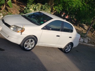 2001 Toyota Platz