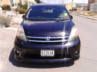 2010 Toyota Isis for sale in St. Catherine, Jamaica