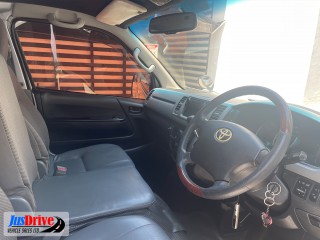 2009 Toyota HIACE