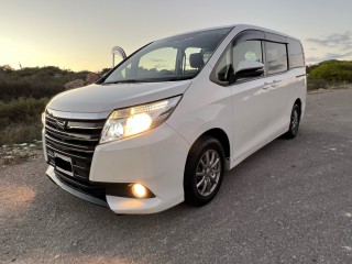 2016 Toyota Noah for sale in St. Catherine, Jamaica