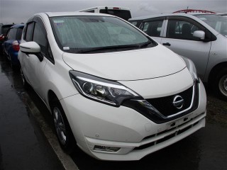 2018 Nissan NOTE