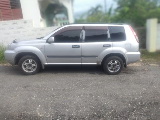 2007 Nissan Xtrail 
$600,000