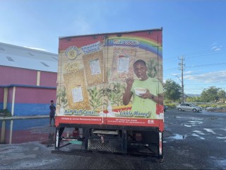 2005 Freightliner 7600 for sale in Kingston / St. Andrew, Jamaica