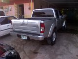 2005 Nissan frontier for sale in Clarendon, Jamaica