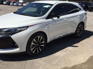 2019 Toyota Harrier GR sport