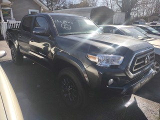 2022 Toyota TACOMA