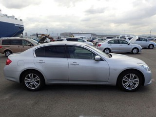 2013 Nissan skyline for sale in Kingston / St. Andrew, Jamaica