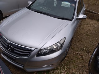 Honda inspire 2012