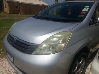 2007 Toyota Isis for sale in St. Catherine, Jamaica