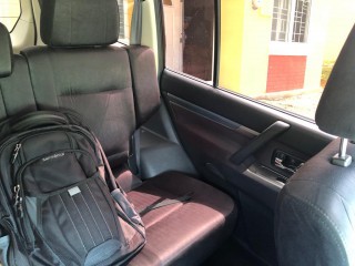 2012 Mitsubishi Pajero