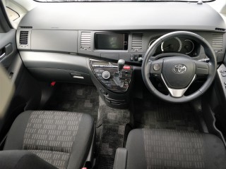 2013 Toyota Isis Platana for sale in Manchester, Jamaica