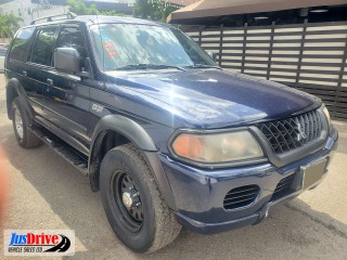 2003 Mitsubishi montero sports