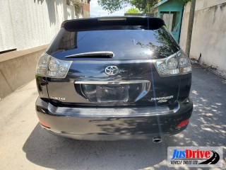 2004 Toyota HARRIER