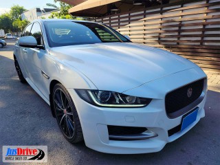 2018 Jaguar XE