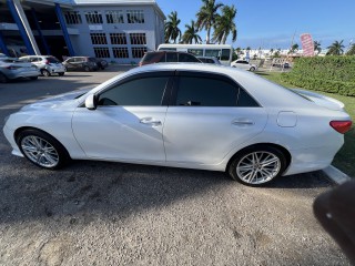 2011 Toyota Mark X