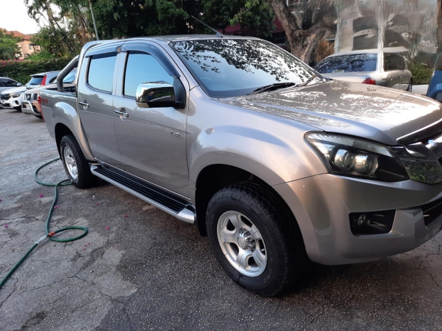 2015 Isuzu DMax for sale in Kingston / St. Andrew, Jamaica
