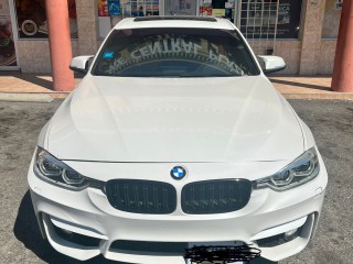 2018 BMW 330i