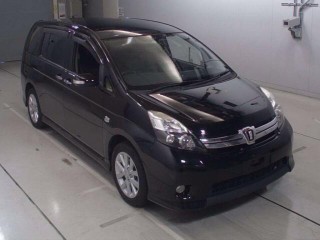 2011 Toyota Isis for sale in Kingston / St. Andrew, Jamaica