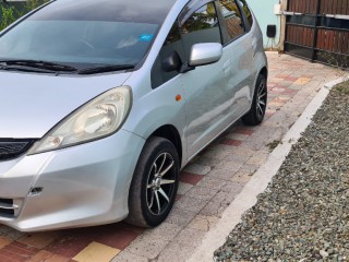 2013 Honda Fit for sale in Kingston / St. Andrew, Jamaica