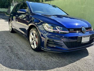 2019 Volkswagen Golf GTI