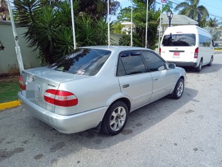 2000 Toyota Corolla 111