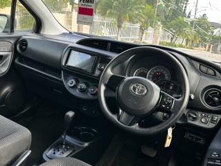 2017 Toyota Vitz