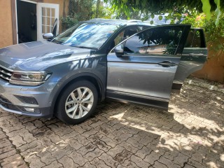 2019 Volkswagen Tiguan SE TSI