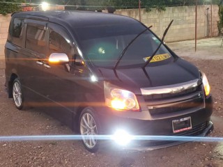 2009 Toyota Noah S for sale in St. Catherine, Jamaica