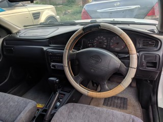 2000 Nissan Bluebird for sale in Kingston / St. Andrew, Jamaica