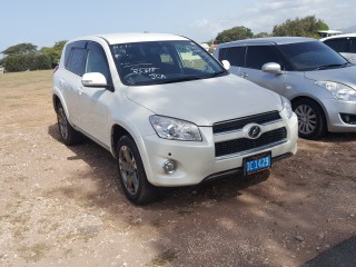 2013 Toyota Rav 4 for sale in Kingston / St. Andrew, Jamaica