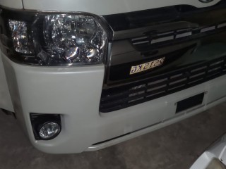 2017 Toyota Hiace