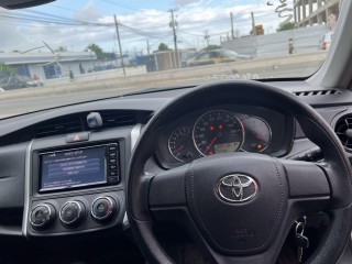 2017 Toyota Corolla Fielder
