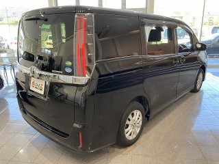 2018 Toyota Noah GPackage 
$4,100,000