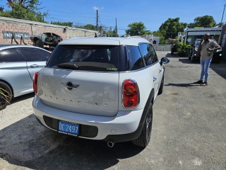 2014 Mini Country man