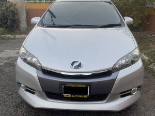 2013 Toyota Wish