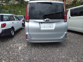 2015 Toyota Noah for sale in Manchester, Jamaica