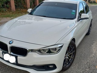 2016 BMW 320i