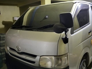 2008 Toyota Hiace